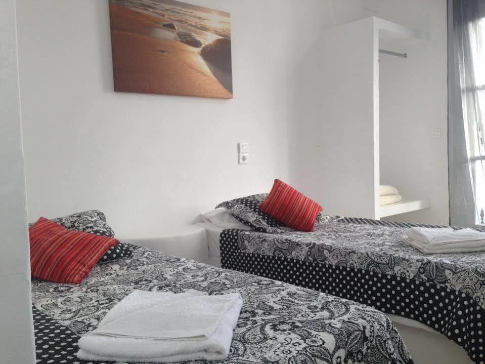 Join Us Low Cost Rooms Kamári Buitenkant foto